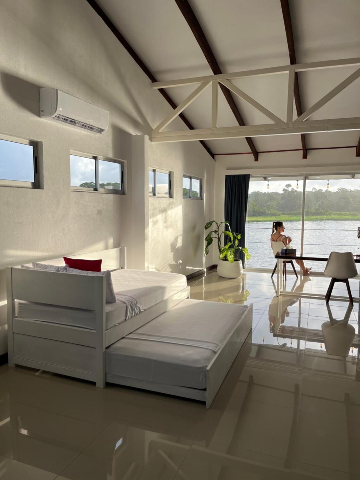 The Babylon Suite Tortuguero Esterno foto